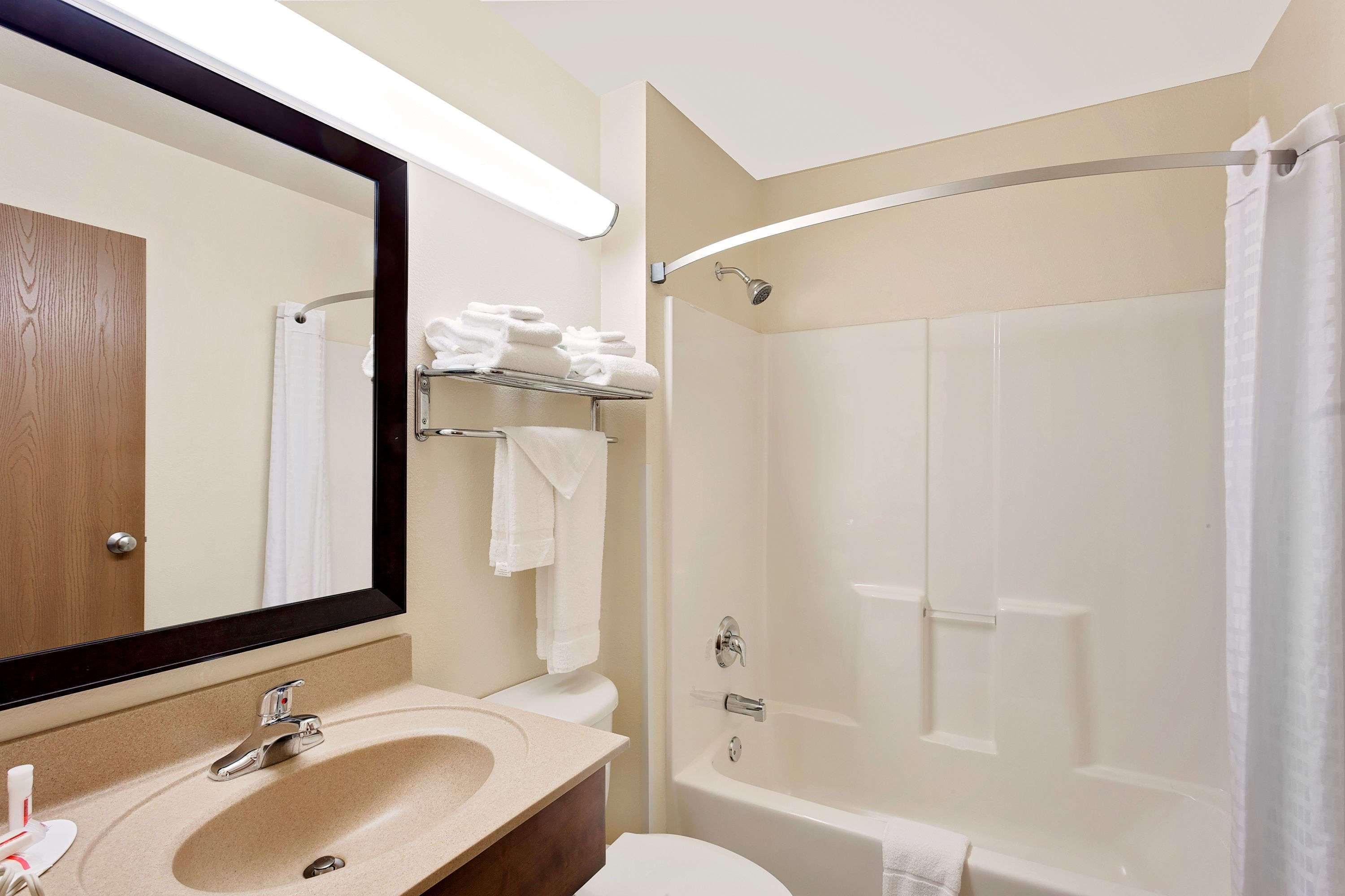 Hotel Super 8 By Wyndham Lebanon Extérieur photo